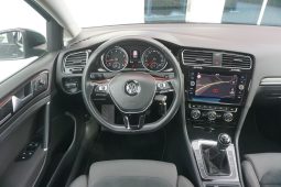 
										VW GOLF VII 1.5 TSI full									