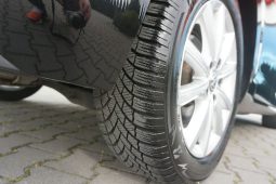 
										VW GOLF VII 1.5 TSI full									