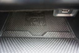 
										VW GOLF VII 1.5 TSI full									