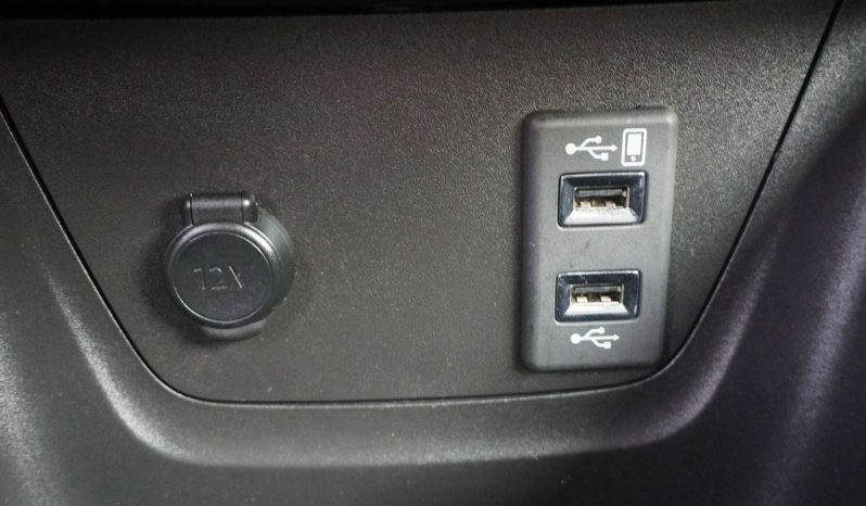 
								Navi*Full led*28000km*serwis ASO* full									
