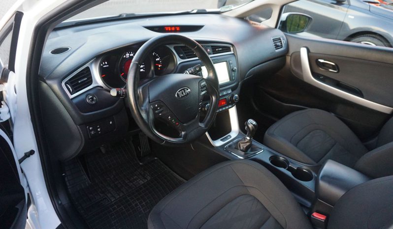 
								1.6GDI*Navi*Kamera*z Niemiec*zarejestrowany w PL full									