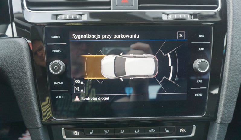 
								VW GOLF VII 1.5 TSI full									