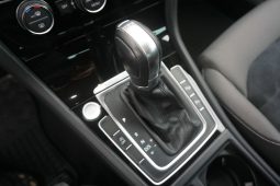 
										VW GOLF VII R LINE 2.0 TDI full									