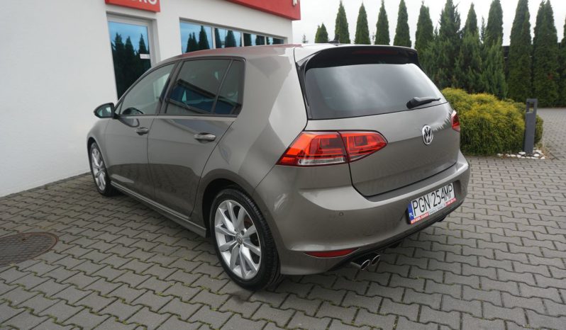 
								VW GOLF VII R LINE 2.0 TDI full									
