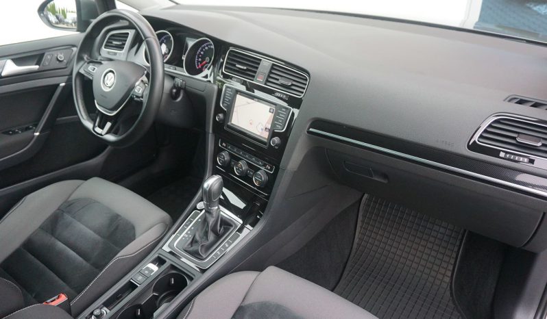 
								VW GOLF VII R LINE 2.0 TDI full									