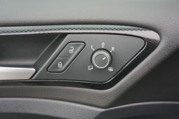 
										VW GOLF VII R LINE 2.0 TDI full									