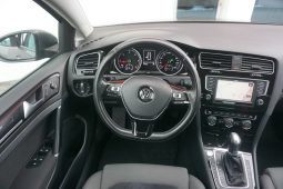 
										VW GOLF VII R LINE 2.0 TDI full									