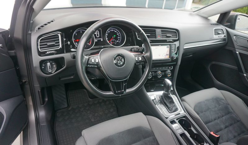 
								VW GOLF VII R LINE 2.0 TDI full									