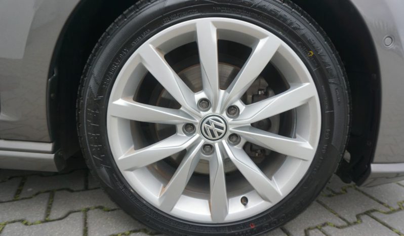 
								VW GOLF VII R LINE 2.0 TDI full									