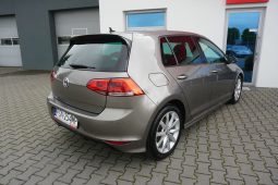 
										VW GOLF VII R LINE 2.0 TDI full									