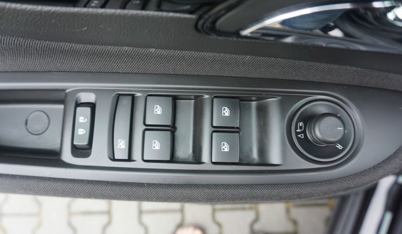 
								OPEL MOKKA X full									