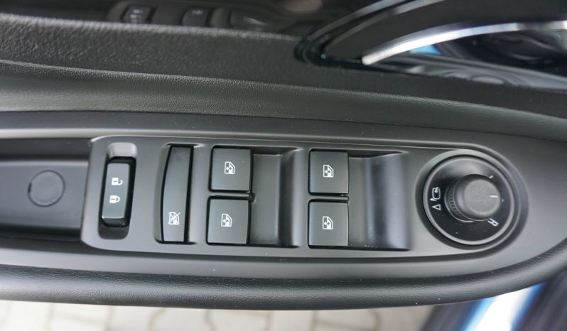 
								OPEL MOKKA X full									