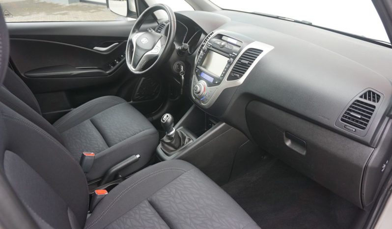 
								HYUNDAI IX20 1.6 GDI full									