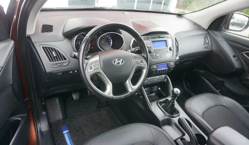 
								HYUNDAI IX35 1.6 GDI full									