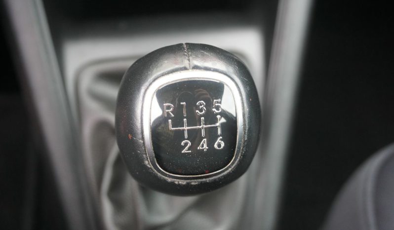 
								HYUNDAI IX20 1.6 GDI full									