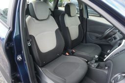 
										RENAULT CAPTUR full									