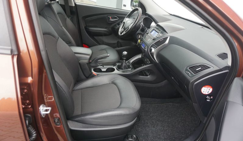 
								HYUNDAI IX35 1.6 GDI full									