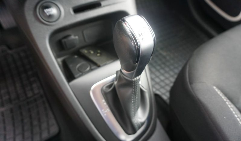 
								RENAULT CAPTUR full									