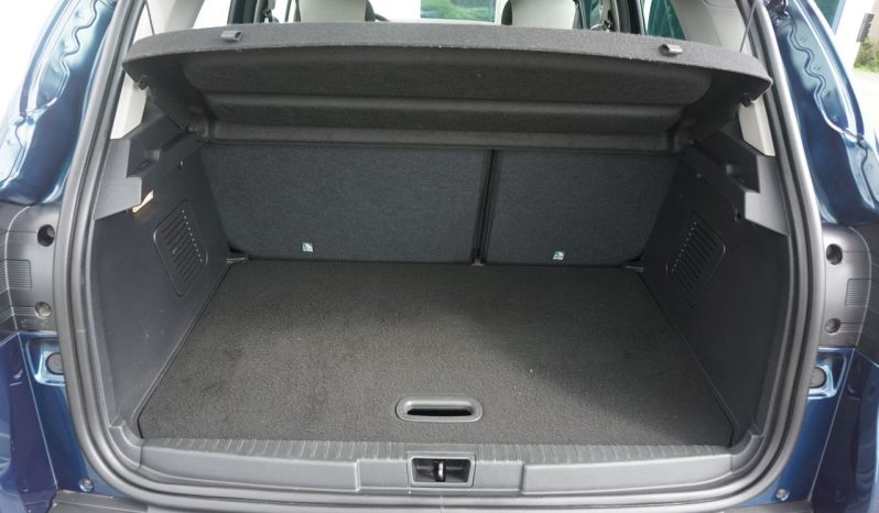 
								RENAULT CAPTUR full									