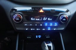
										Hyundai Tucson 122000km*serwis ASO*Kamera*Navi*klimatronic* full									