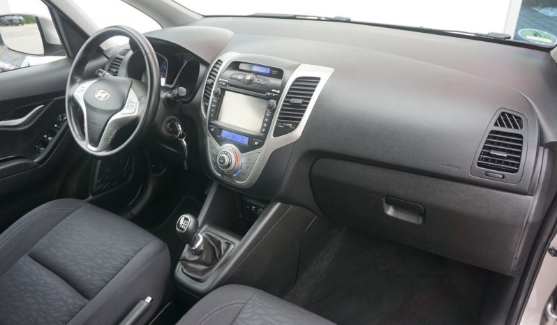 
								HYUNDAI IX20 1.6 GDI full									