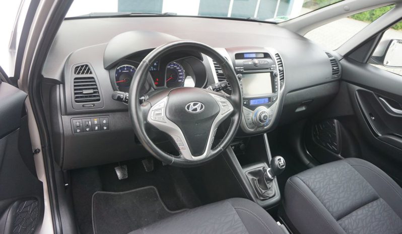 
								HYUNDAI IX20 1.6 GDI full									